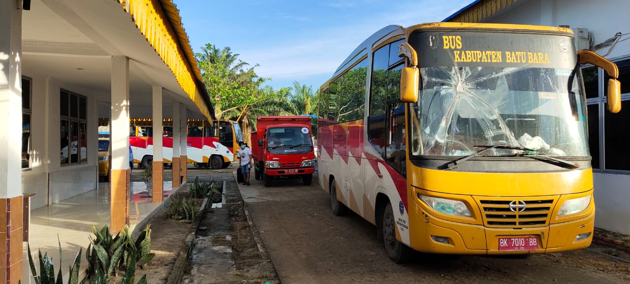 119 TKI Ilegal Naik di Pelabuhan Tanjung Tiram
