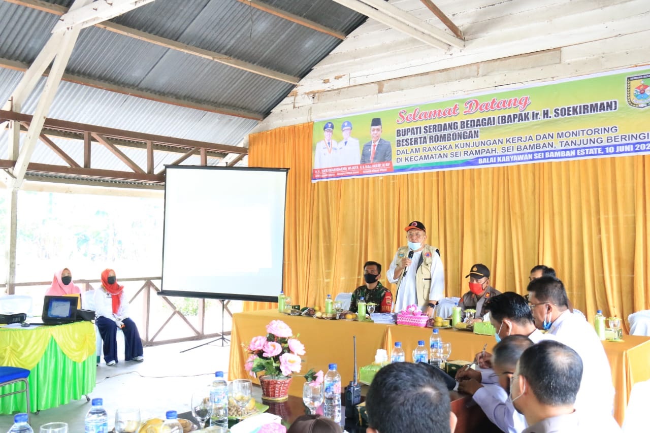 Monitoring Bantuan Sosial Terkait Covid- 19, Bupati Sergai Apresiasi TNI dan Kepolisian