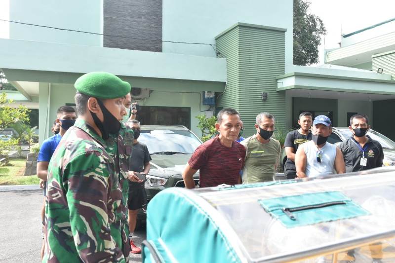 Pangdam I/BB Cek Hasil Pembuatan Tabung Isolation Chamber Covid-19 di Makodam I/BB