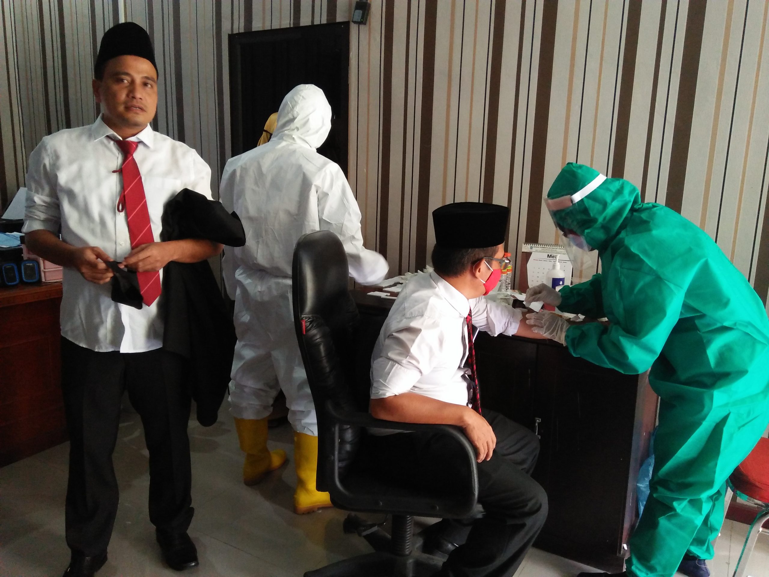 Anggota DPRD Langkat Lakukan Rapid Test