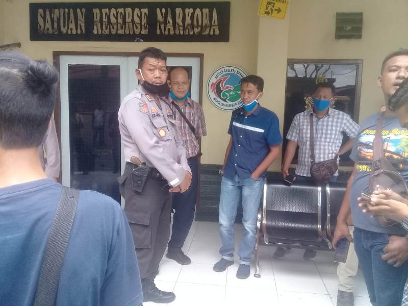 Kantongi Sabu Lurah Aek Loba Pekan Diamankan Polisi