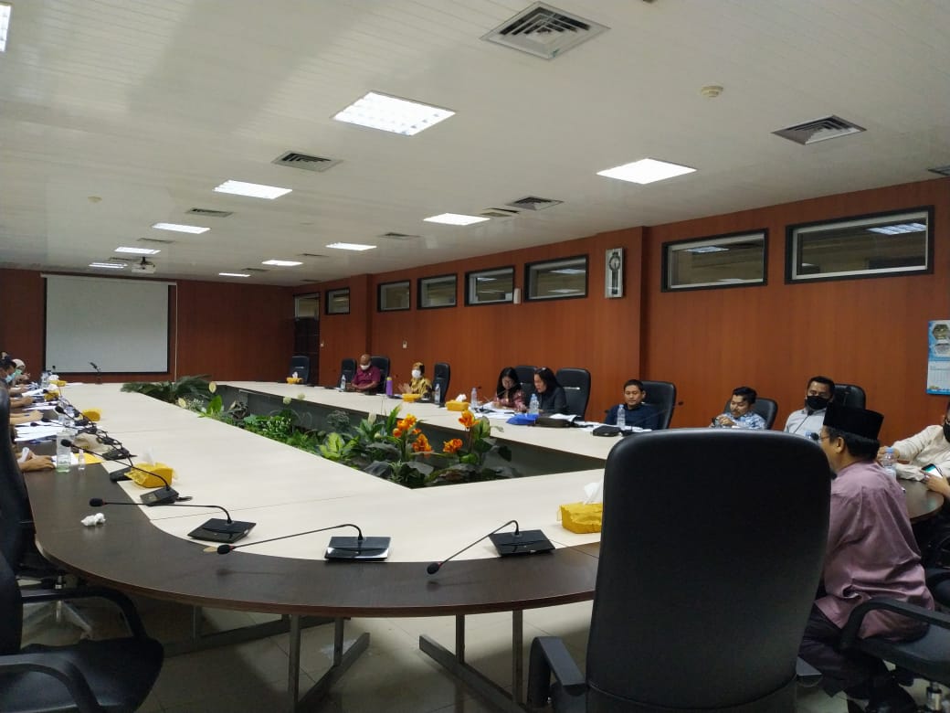 Dhiyaul Hayati : Penindakan Satpol PP Diharapkan Mampu Mendongkrak PAD