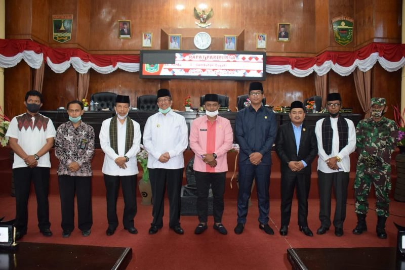 Bupati Solok Hadiri Rapat Paripurna Laporan Hasil Ranperda APBD Kab Solok 2019