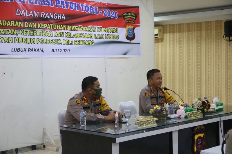 Kapolresta Deli Serdang Imbau Utamakan Keselamatan Diri dalam Bertugas, Latpra Ops Patuh Toba 2020