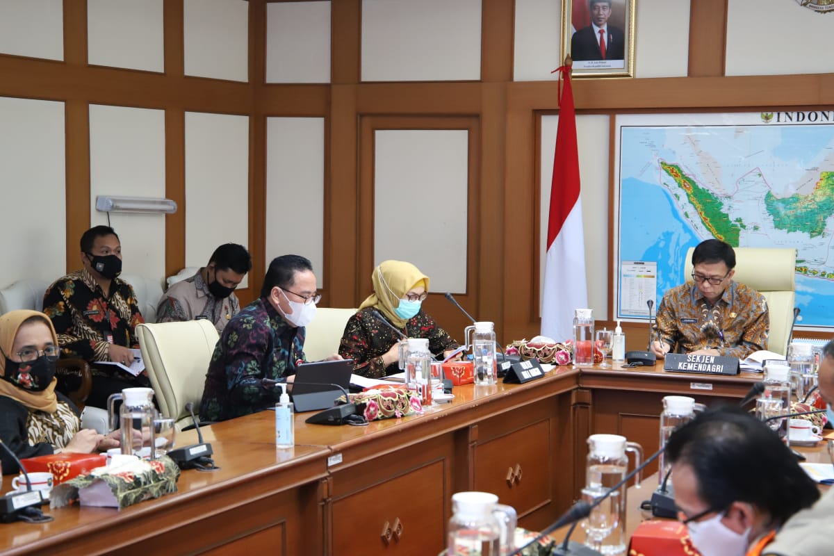 Kemendagri Fasilitasi Upaya Penyelesaian Permasalahan PPDB DKI Jakarta