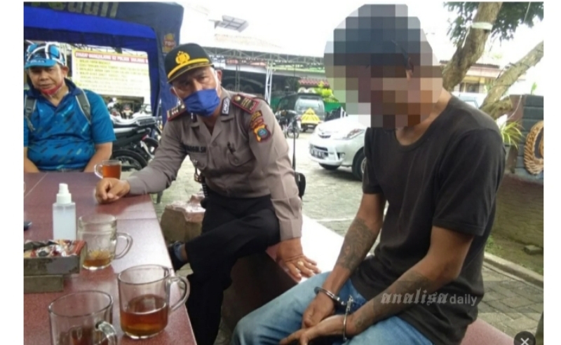 Modus Ngajak Bertemu, Ditengah Jalan Kereta dan Handphone Dirampas