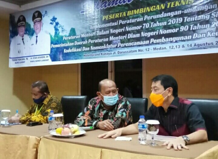 Pemkab Langkat Gelar Bimtek Permendagri No 7 dan No 90 Tahun 2019