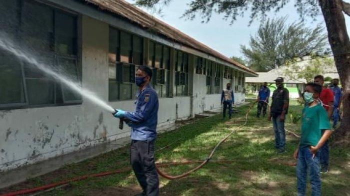 Sterilkan Ruangan dan Area RSUZA Damkar Banda Aceh dan Aceh Besar Dikerahkan