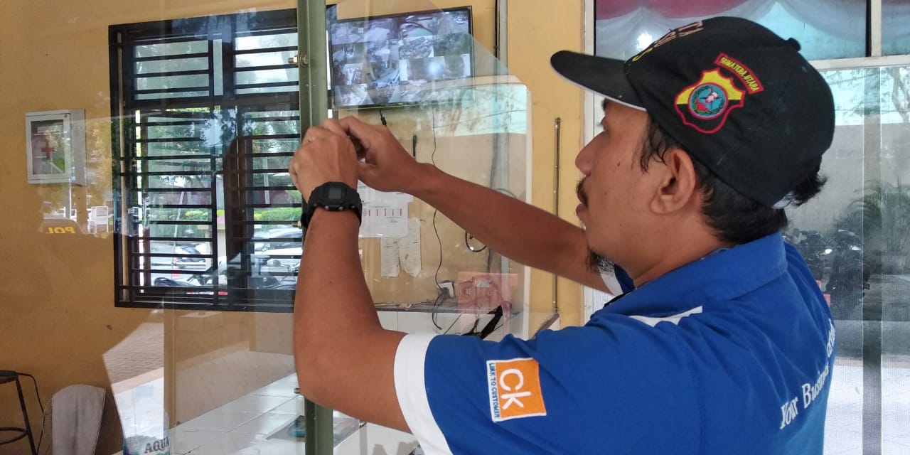 Cegah Klaster di Mako Kepolisian, Polsek Medan Timur Buat Pembatas