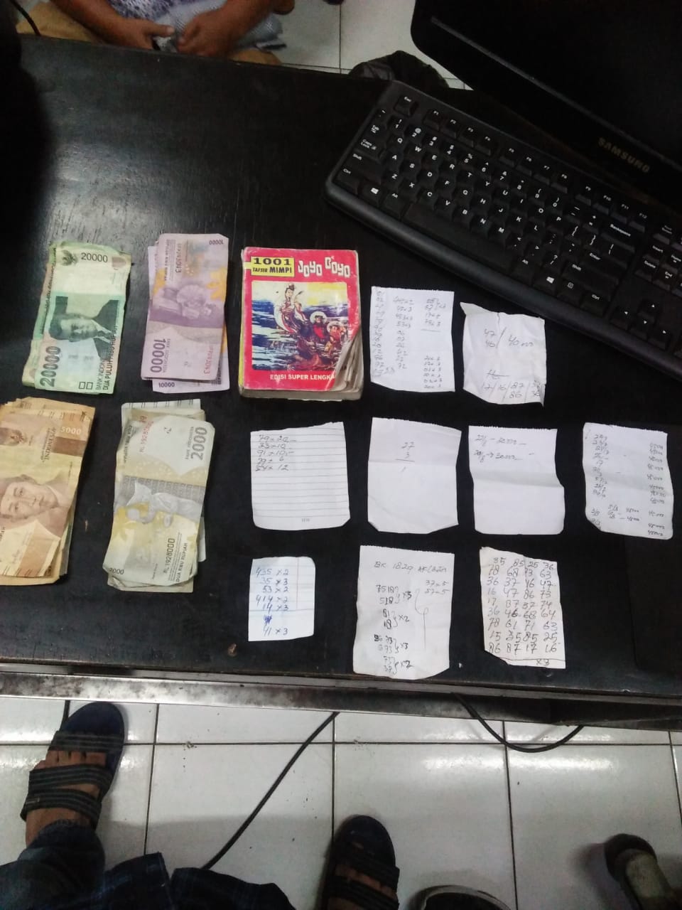 Unit Reskrim Polsek Medan Timur Tangkap Jurtul Togel