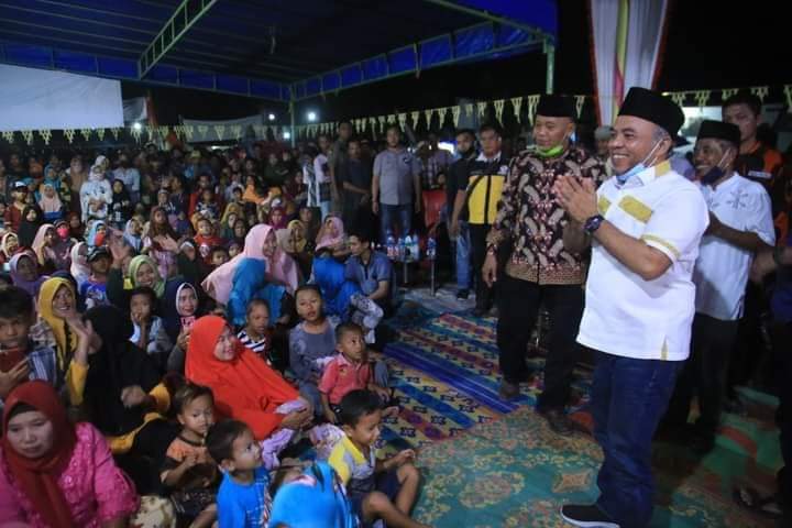 Bupati Andi Suhaimi ikuti Acara Bersih Desa Bersama Masyarakat Desa Sei Jawi-Jawi