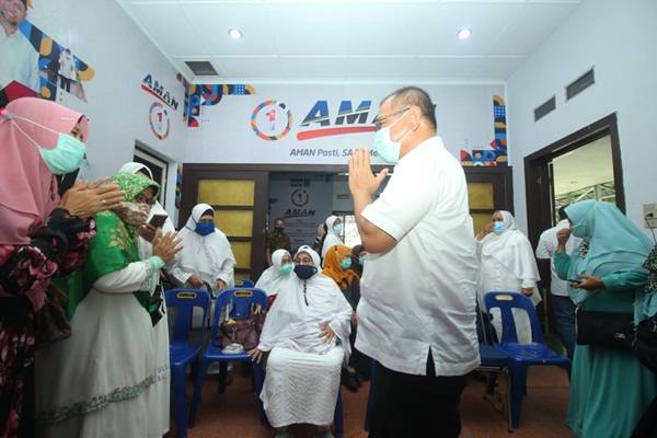 Dukungan Emak-emak ke Paslon AMAN Terus Mengalir