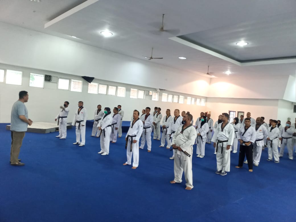 Latihan Taekwondo Se Kota Medan untuk Jalin Silahturahmi