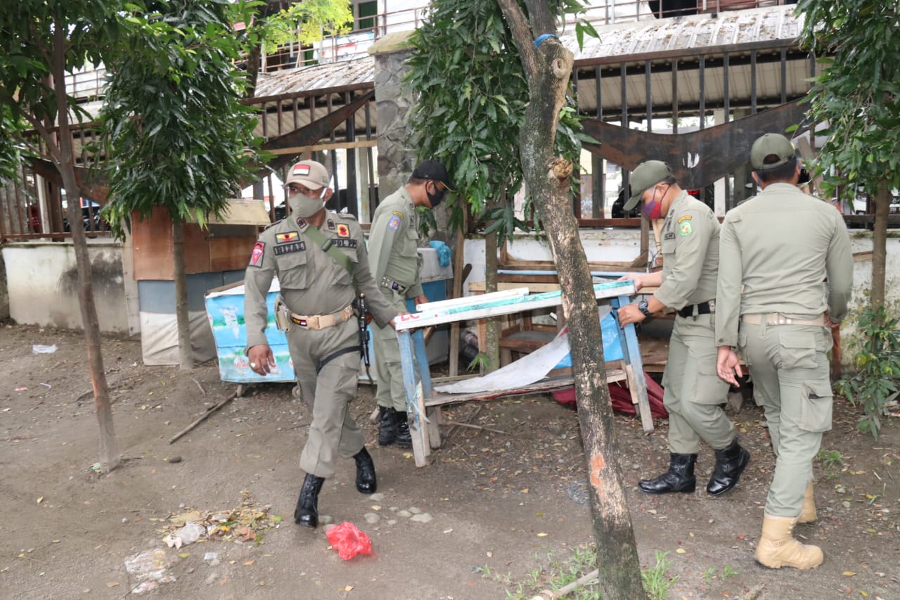 PKL Lapangan Merdeka Digusur Satpol Polisi Pamong Praja