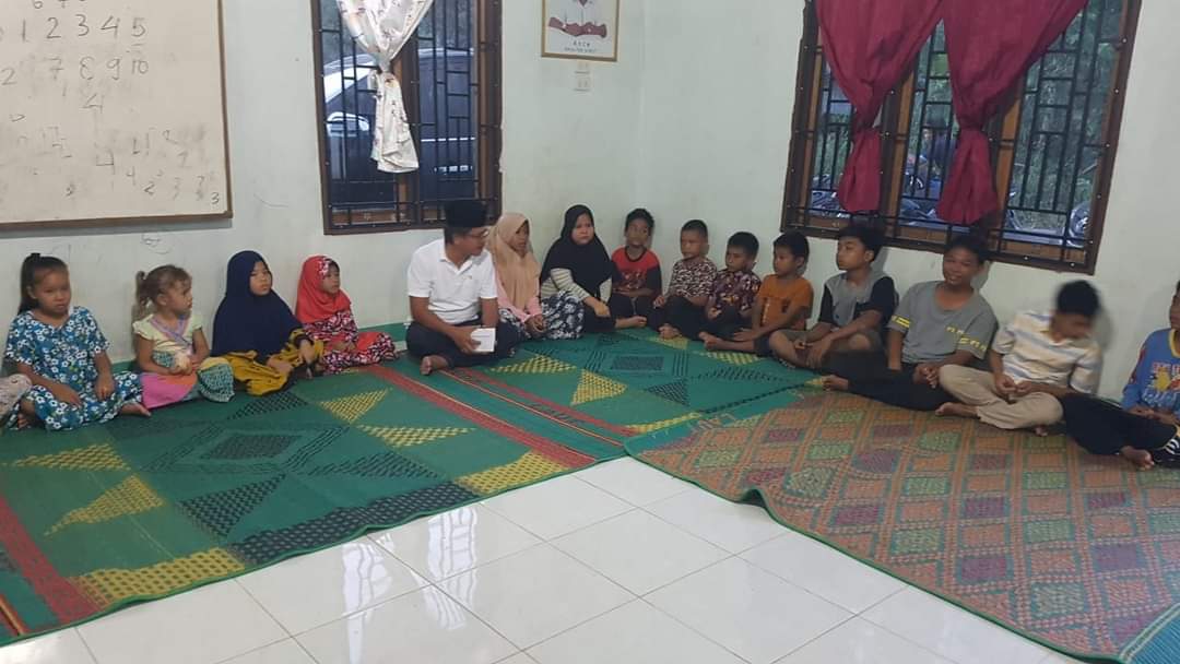 Ketua IKA PMII Sumut Berbagai Rezeki dengan Anak Yatim, Ini Kata Ance