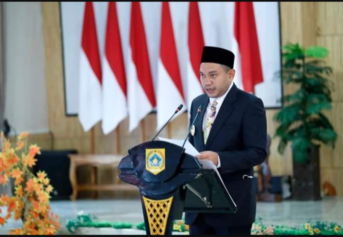 Bupati Franc Bernhard Tumanggor Minta ASN Tingkatkan Pelayanan