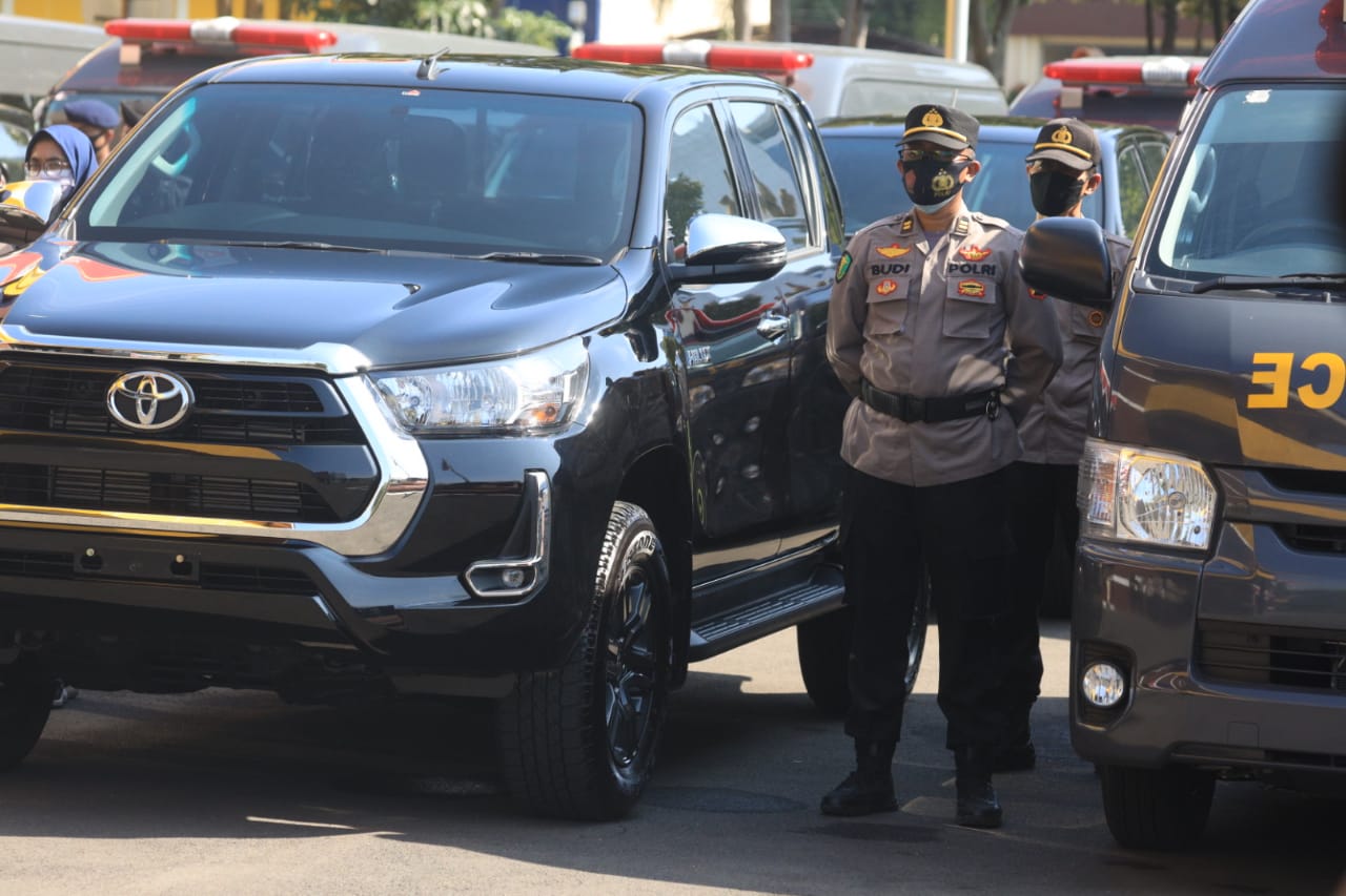 Kapolda Jatim: Gunakan Mobil Operasional Untuk Melayani Masyarakat Dengan Baik