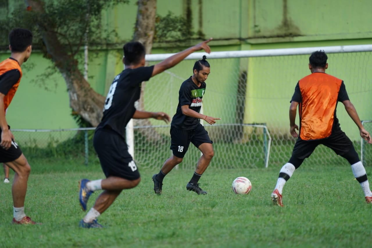 Pelatih PSMS Medan Liburkan Pemain Luar Sumatera Lebih Awal