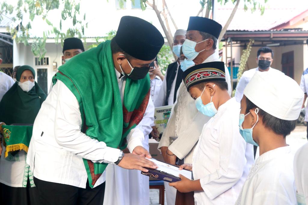 Safari Ramadan ke Masjid Al Furqon Medan Selayang, Wali Kota Ajak Jamaah dan Alim Ulama Dukung Program Masjid Mandiri
