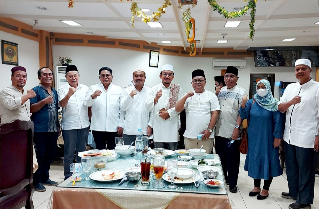 Bukber SPS SUMUT Jalin Silahthrahmi