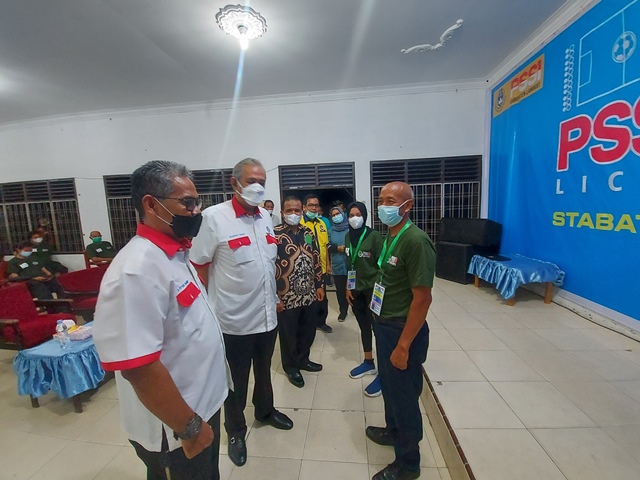 Diikuti 24 Perserta Pelatih, Kodrat Shah Buka Pelatihan Pelatih Lisensi D Nasional