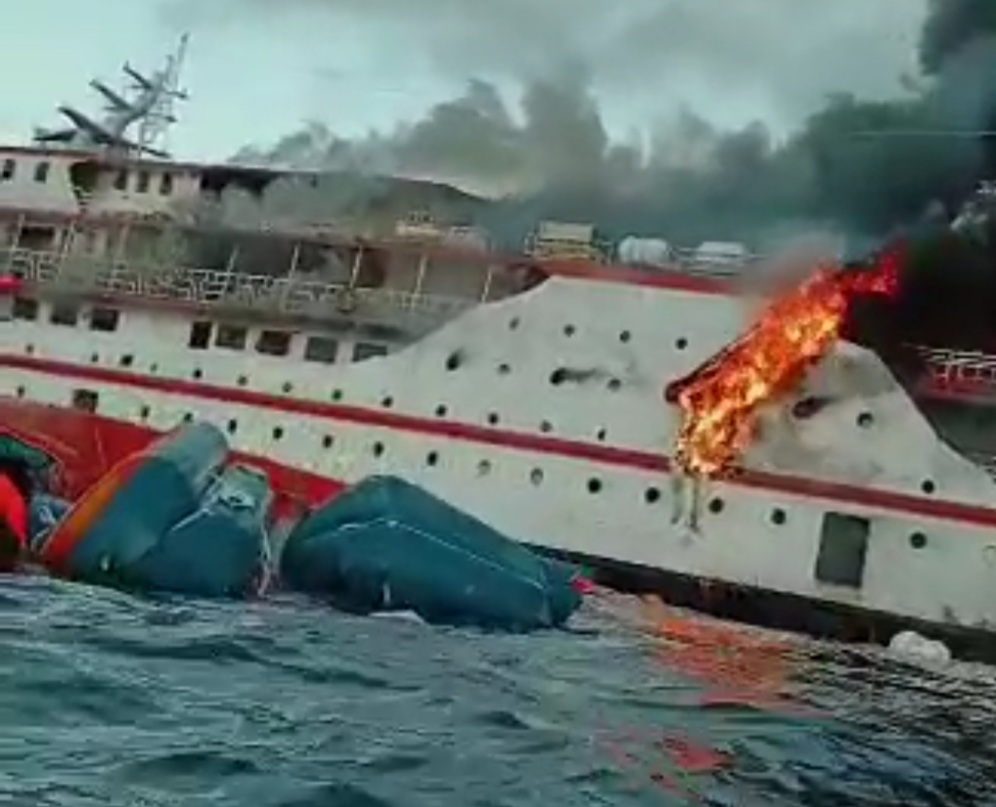Kapal Karya Indah Terbakar dan Tenggelam, 155 Penumpang Selamat
