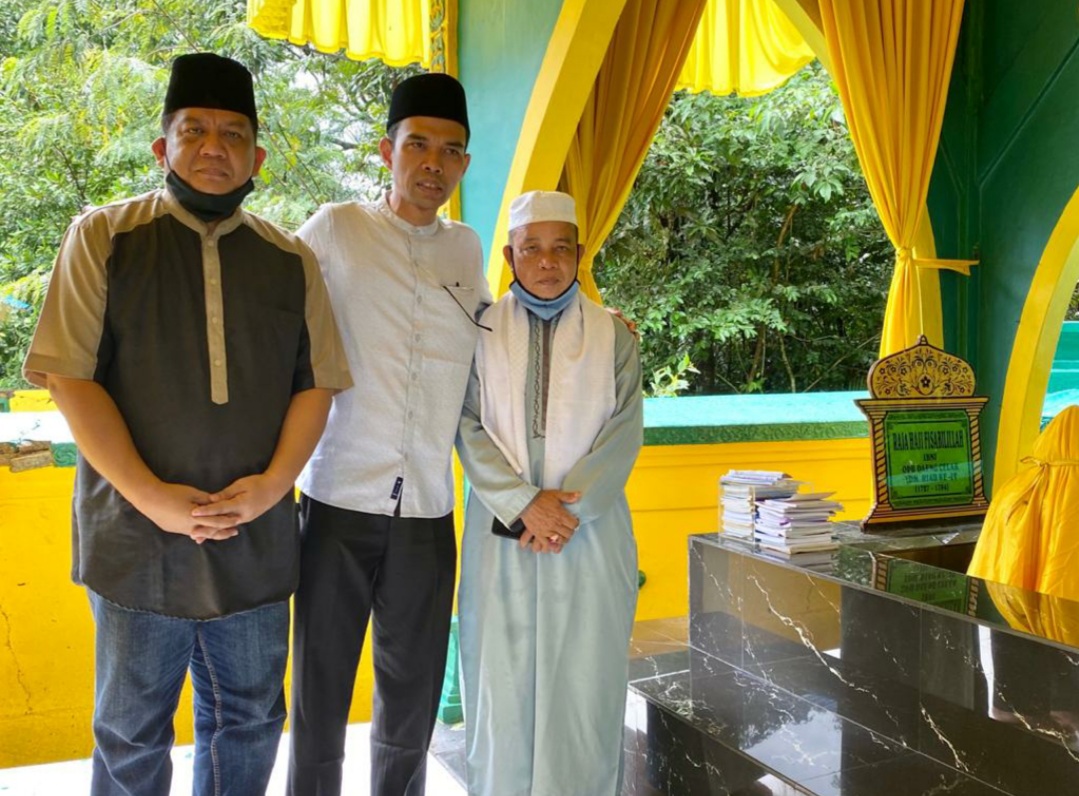 Bersama Zuriat Raja, UAS Ziarah ke Pulau Penyengat