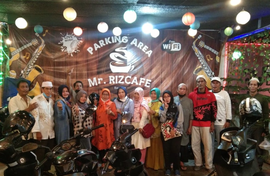 Alumni SD 060806/ 118  Medan Gelar buka puasa bersama