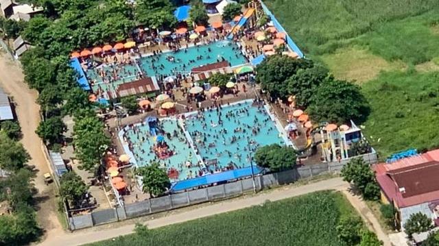 Satgas Covid dan Polisi Segel Kolam Renang Pondok Cabe Patumbak Saat Pengunjung Membludak