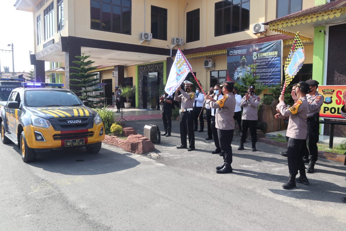 Usai Apel Pagi, Kapolres Batubara Lepas Mobilisasi Vaksin Covid-19