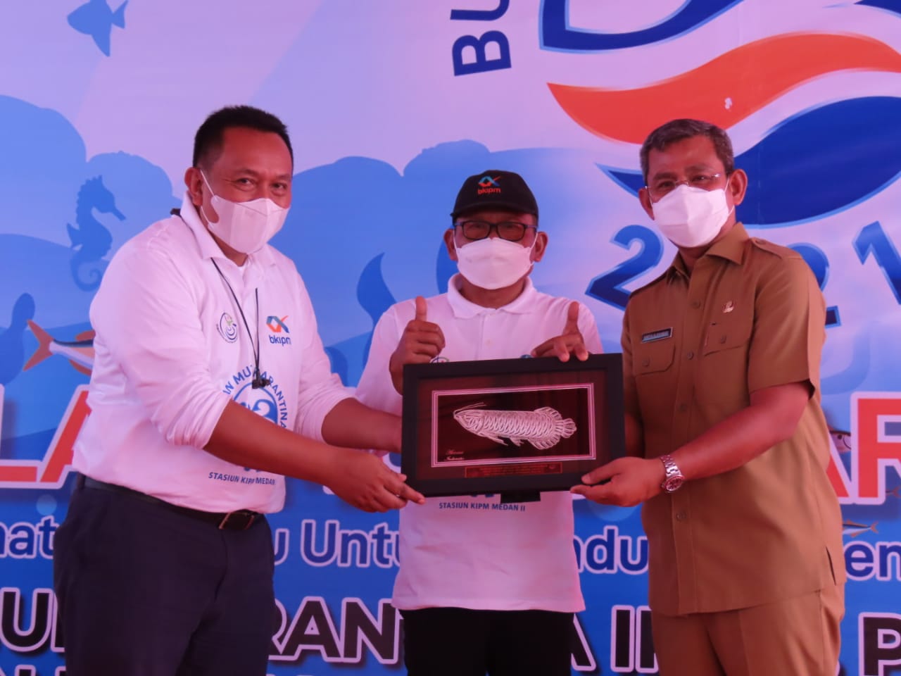 Bulan Mutu Karantina, SKIPM Medan II Bagikan 2.300 Paket Ikan pada Masyarakat