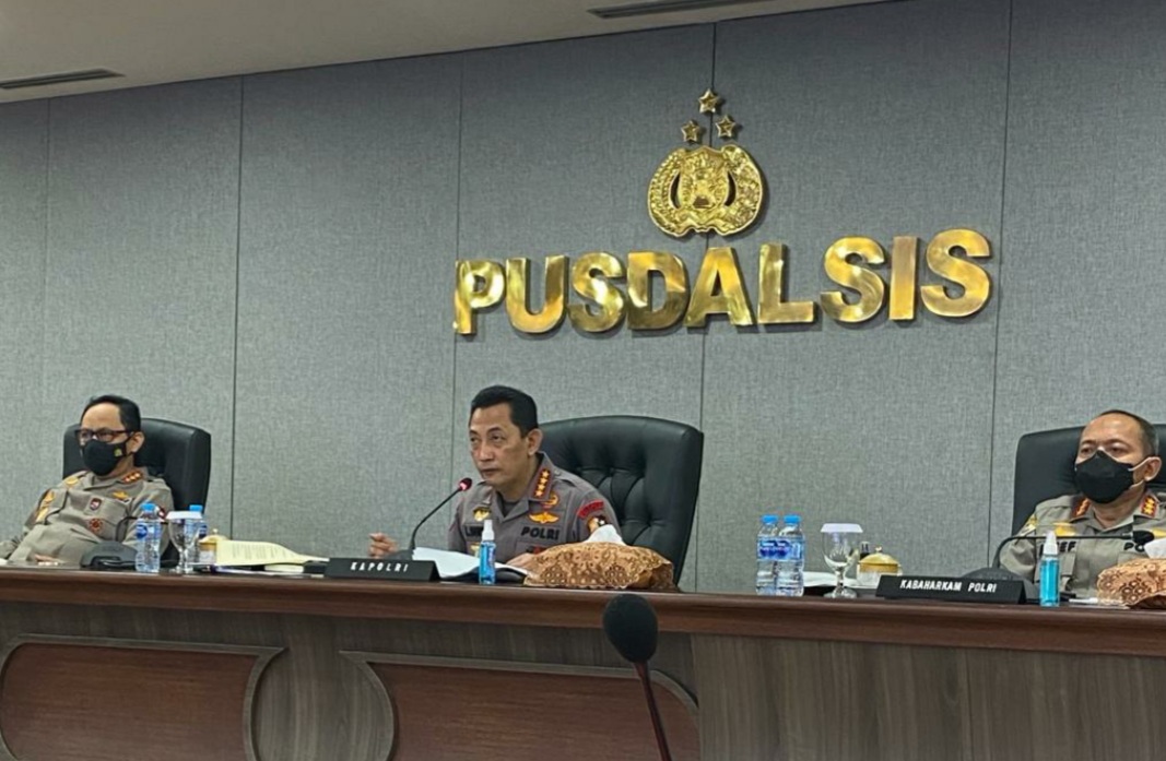 Kapolri Minta Seluruh Kapolda Maksimalkan PPKM Mikro