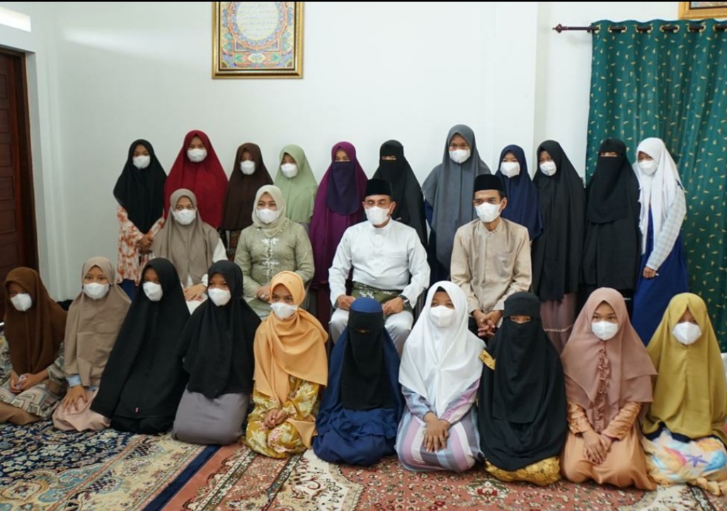 Gubernur Sumut Bersilahturahmi di Rumah Quran Milik UAS