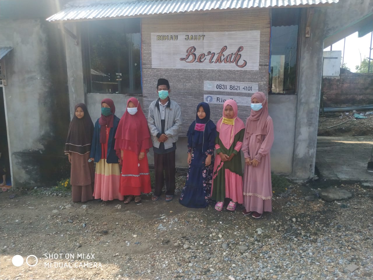 6 Santriwati dari Suku Melayu Tua Belajar di Rumah Quran Milik UAS