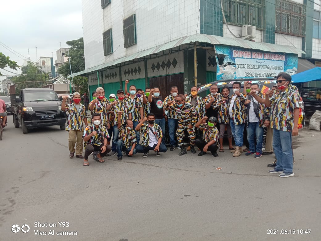 Tekan Penyebaran Covid-19, PKN Deli Serdang Kembali Bagikan 1.000 Masker