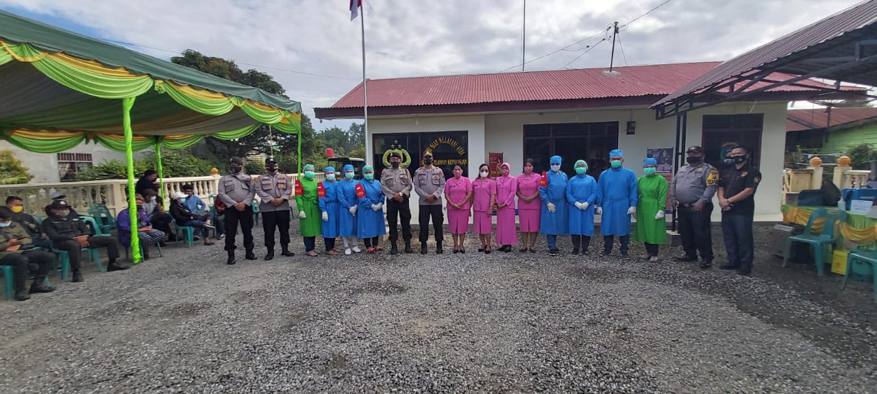 Hut Bhayangkara 75, Polsek Tigapanah Gelar Vaksin dan Bansos