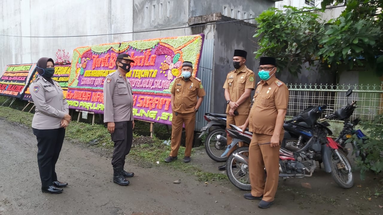 Wakapolsek Medan Helvetia BMelayat Ke Rumah Duka Korban Tertimpah Pohon