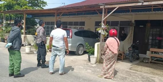 TIM Satgas Covid Kunjungi Warga yang Terpapar