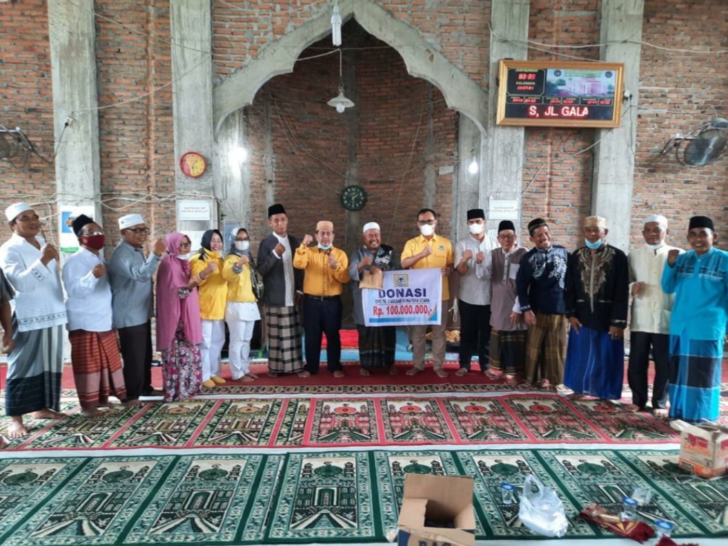 Hamdani Syahputra Salurkan Bantuan Ketua DPD Golkar Sumut