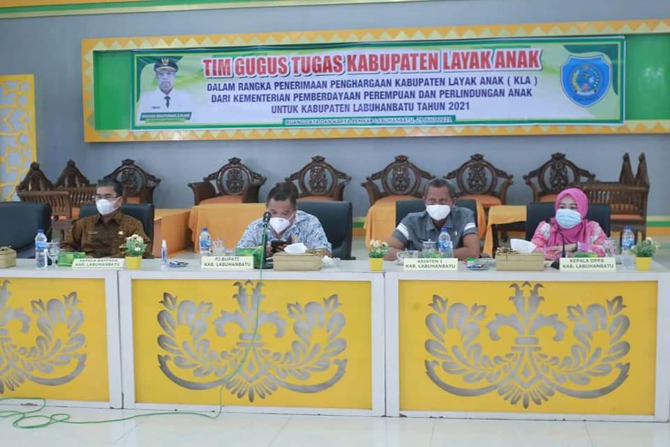 Gugus Tugas Layak Anak Kabupaten Labuhanbatu Terima Penghargaan Dari Kementerian P3A