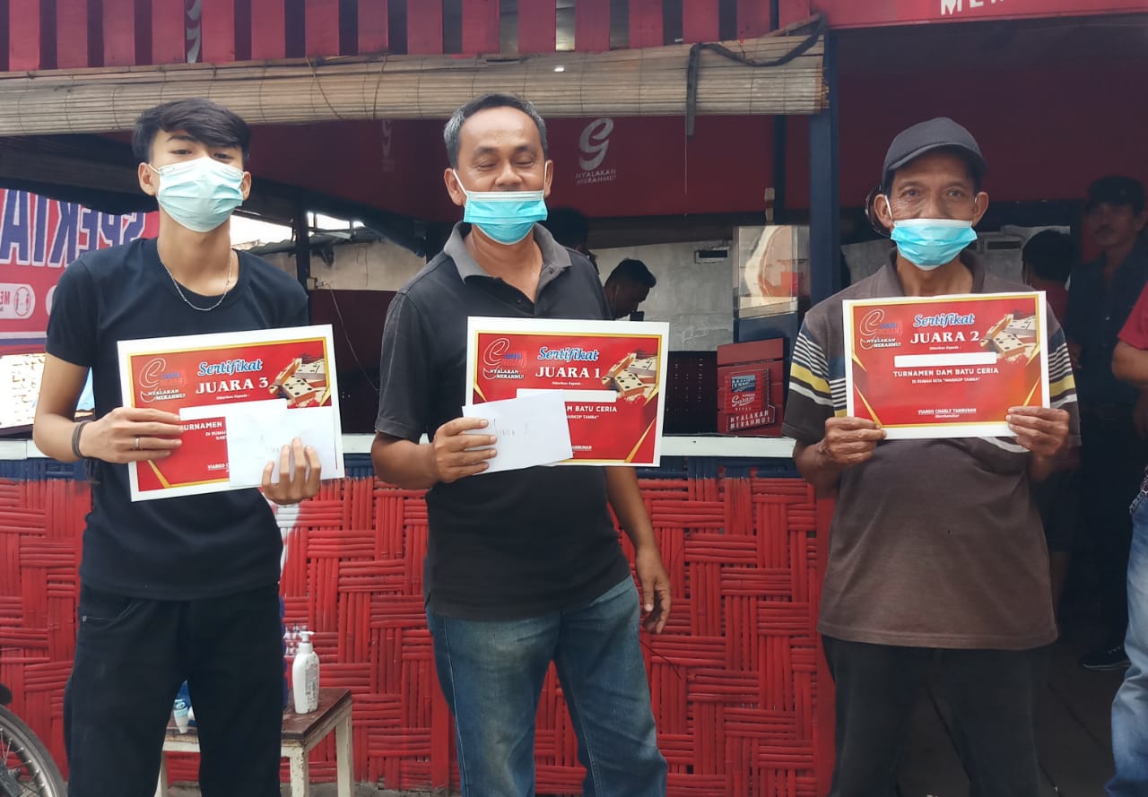Lomba Dam Batu Warkop Last Kopi Meriah, Oemri jadi juara