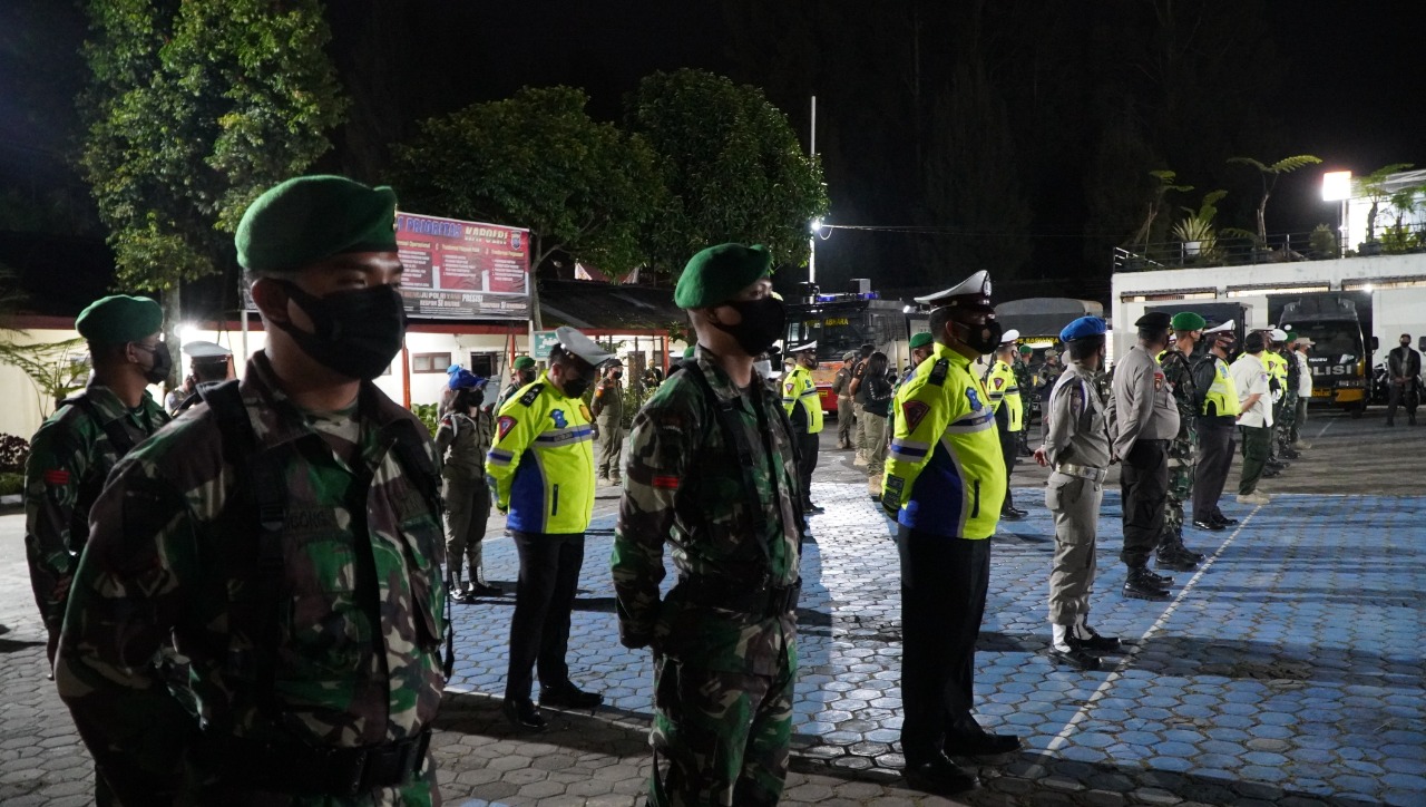 Polres Tanah Karo Apel Gabungan Skala Besar Dalam Rangka PPKM Mikro dan Bansos