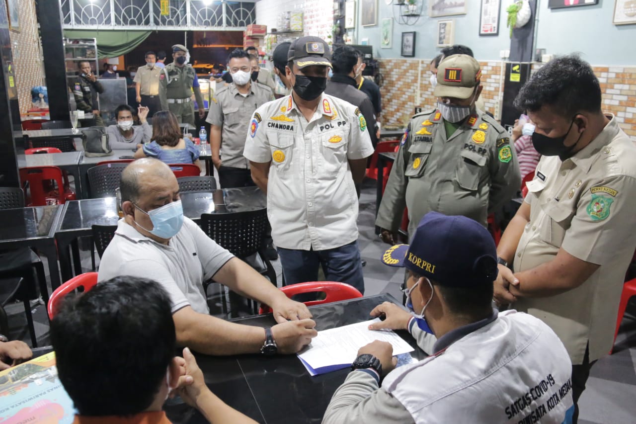 Pemko Medan Tertibkan Restoran & Cafe Yang Tak Taat PPKM Mikro