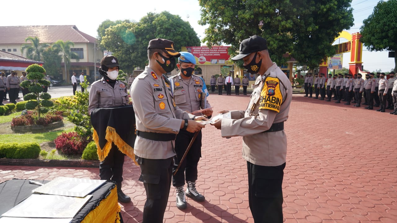 Saat Pandemi Kapolres Asahan Peduli,  Berikan Reward pada Aiptu Mahmudin, Ini Kata AKBP Putu Yudha
