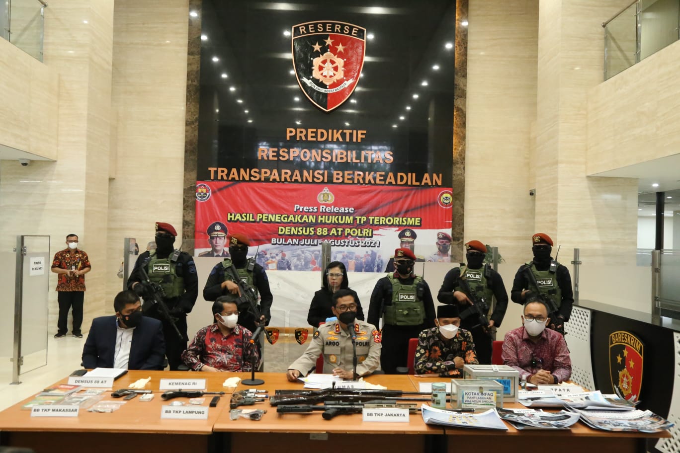 53 Terduga Teroris di 11 Provinsi, Polri Paparkan Sumber Pendanaan Kelompok JI