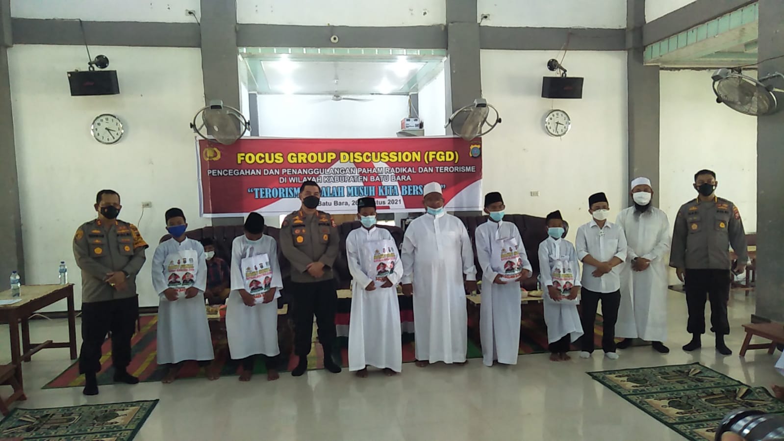 Kunjungi Pondok Pesantren, Divhumas Polri Sosialisasikan Tangkal Paham Radikalisme dan Terorisme