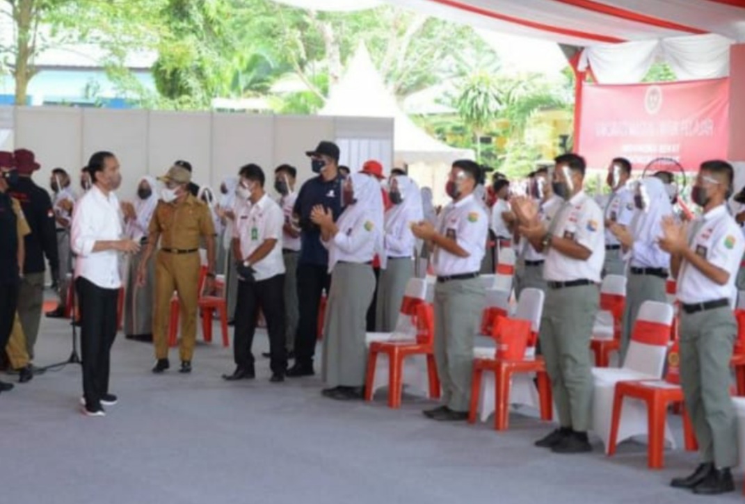 Tiba di Sumut, Presiden Jokowi Ajak Masyarakat Untuk Vaksinasi