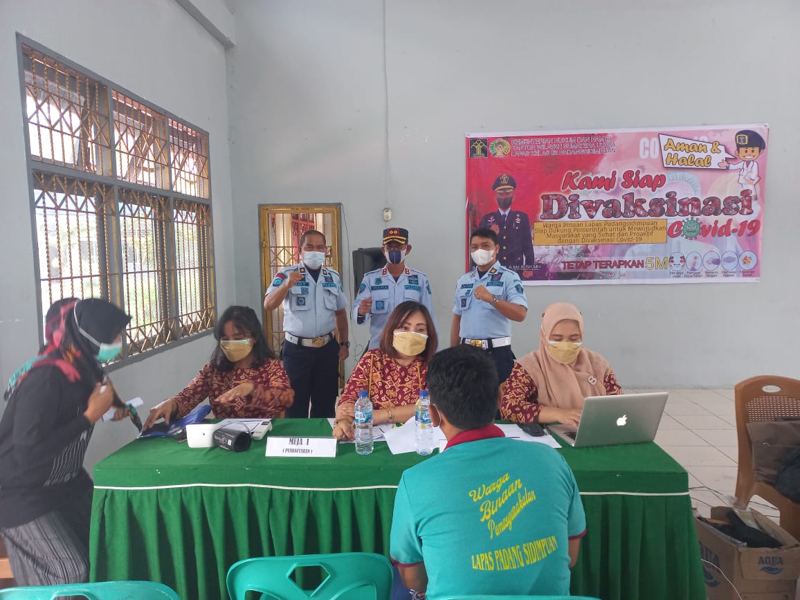 Hari ini Ratusan WBP Lapas Kls IIB Padangsidimpuan Kanwil Kemenkumham Sumut Dapatkan Vaksin Covid -19