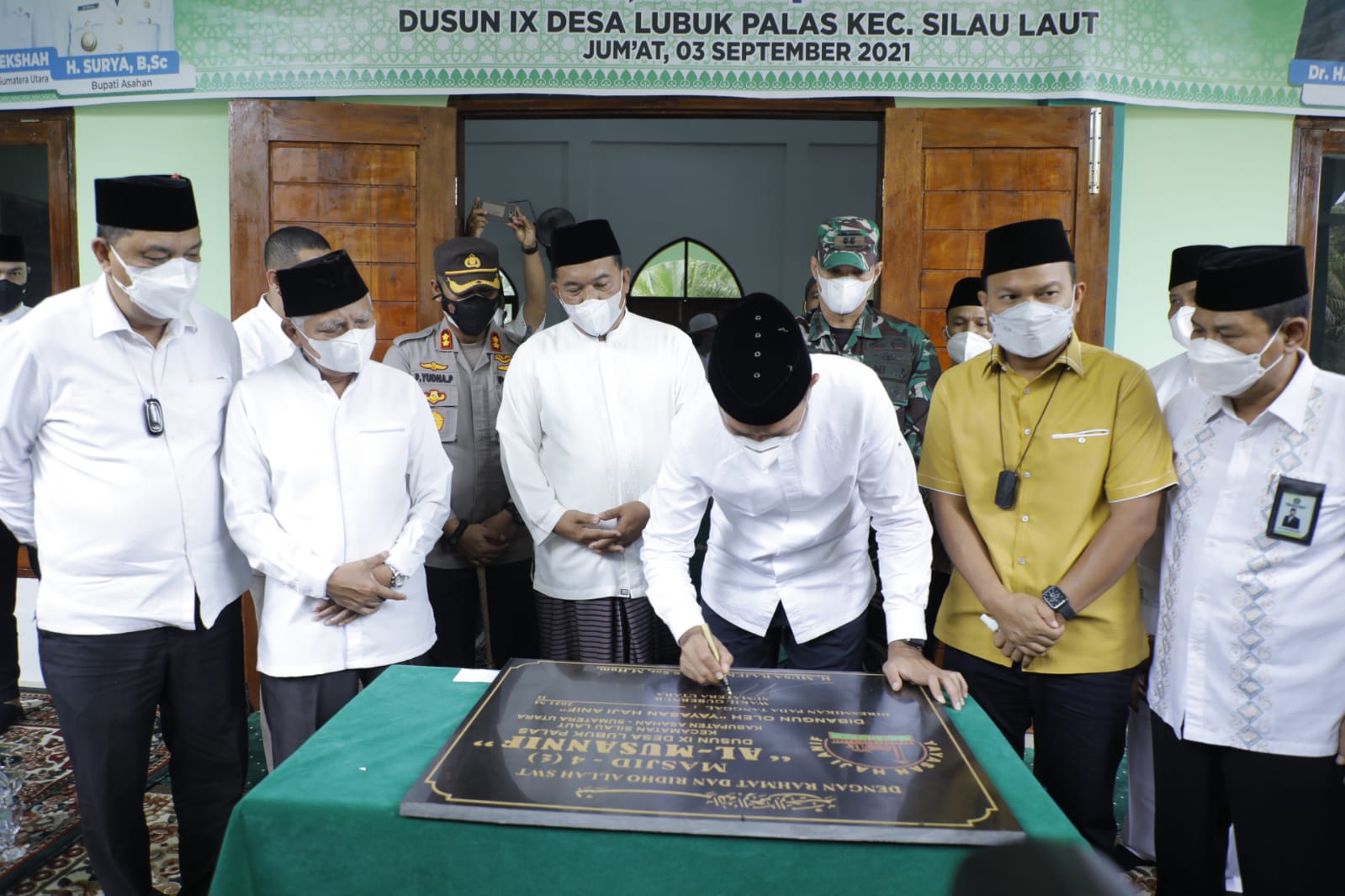 Wagubsu Resmikan Masjid Al-Musannif ke 22 di Kecamatan Silau Laut