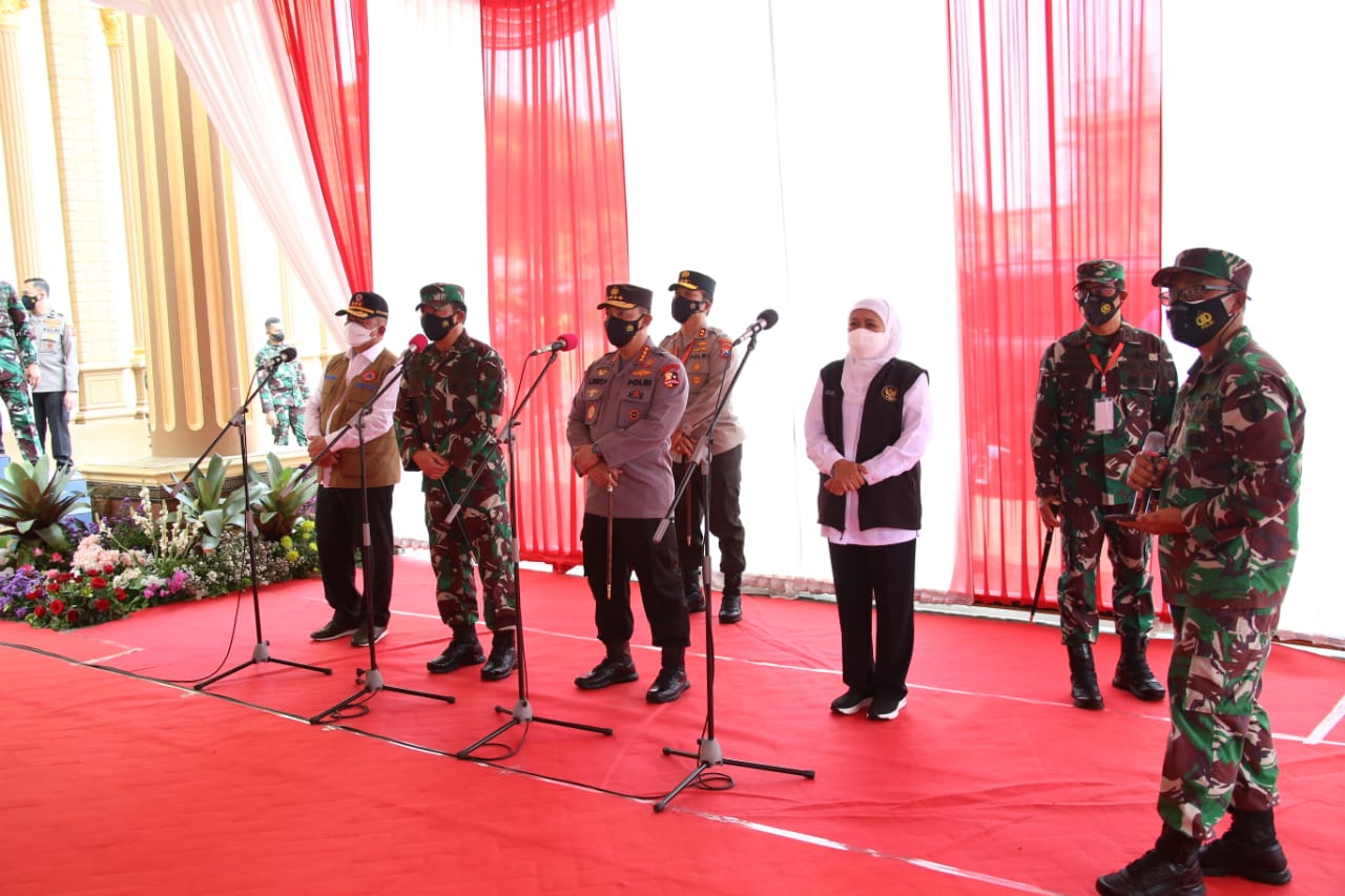 Forkompimda Jatim Dampingi Panglima TNI dan Kapolri Cek Vaksinasi